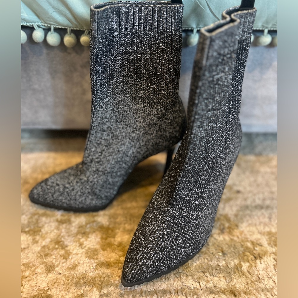 Womans size 6 1/2 sparkle heel boots